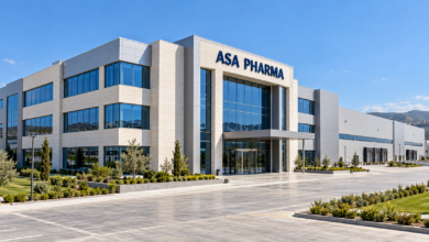 ASA PHARMA tabelalı büyük bir fabrika binasının temsili tasarımı; yapay zekâ ile oluşturulmuştur.